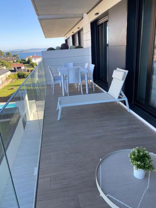 Precioso Apartamento Con Terraza Y Piscina En Portonovo-Sanxenxo Ngoại thất bức ảnh