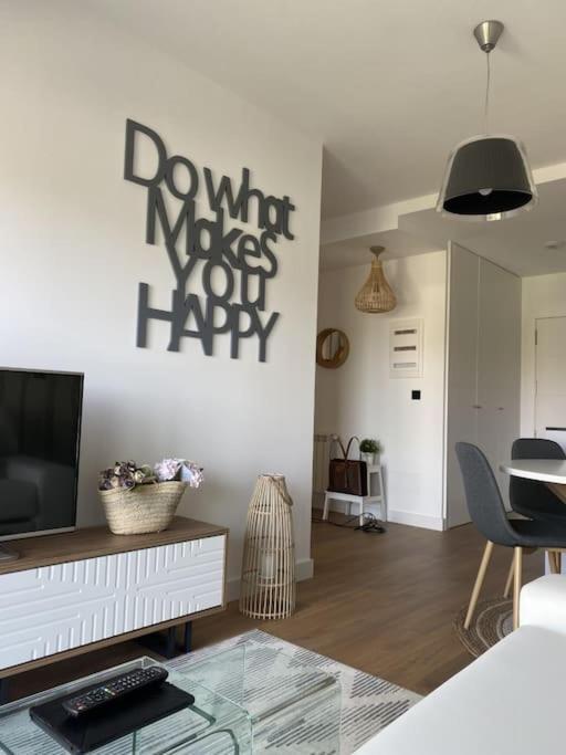 Precioso Apartamento Con Terraza Y Piscina En Portonovo-Sanxenxo Ngoại thất bức ảnh