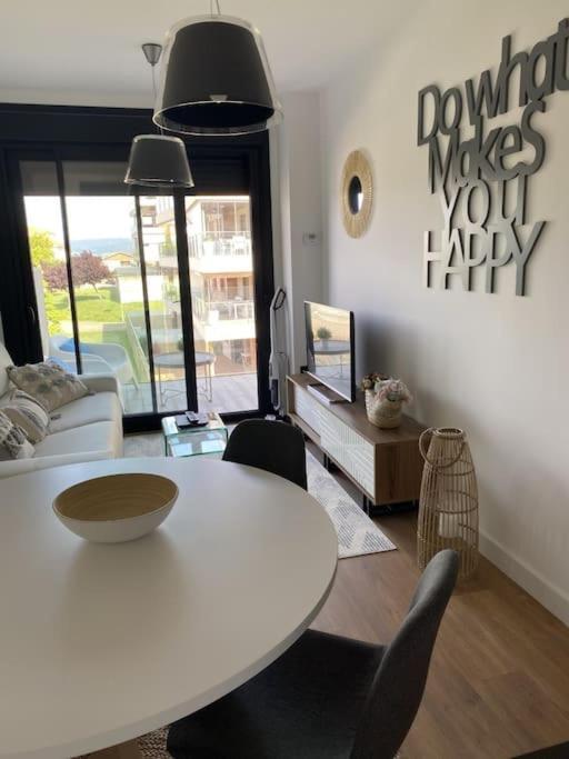 Precioso Apartamento Con Terraza Y Piscina En Portonovo-Sanxenxo Ngoại thất bức ảnh